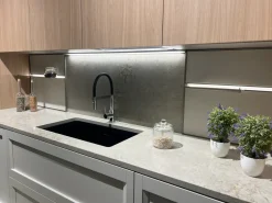 Cucina con isola in laccata opaco a prezzo ribassato 62%