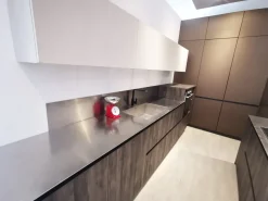 Cucina con isola in laminato materico altri colori Arrex a prezzo ribassato