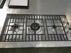 Cucina con isola in laminato materico altri colori Arrex a prezzo ribassato