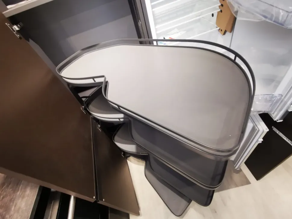 Cucina con isola in laminato materico altri colori Arrex a prezzo ribassato