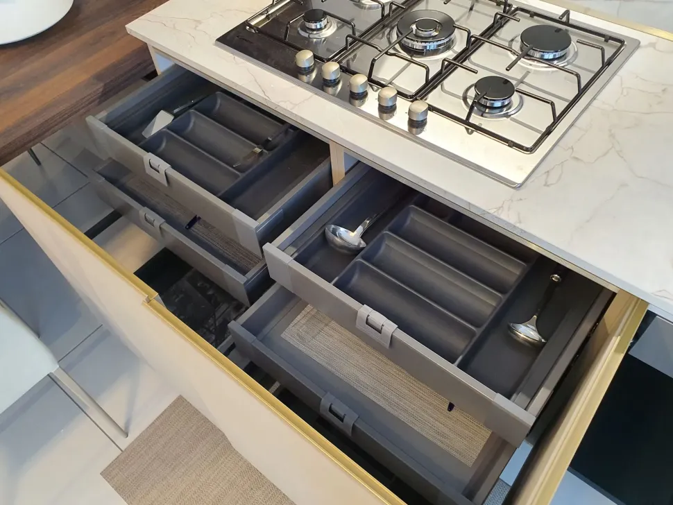 CUCINA con penisola Arredo3 K4 kali SCONTATA 44%