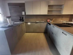 CUCINA con penisola Aster cucine Avenue SCONTATA 72%