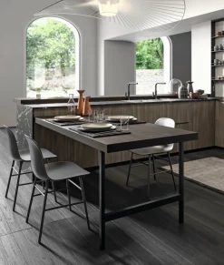 Cucina con penisola in laminato materico a prezzo ribassato 35%