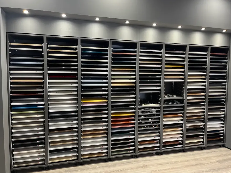 Cucina con penisola in laminato materico tortora Cucina febal casa a prezzo ribassato