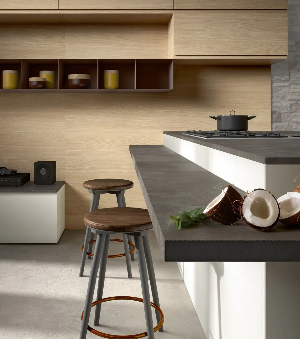 Cucina con penisola in vetro bianca Zenit 04 a prezzo ribassato