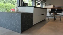 Cucina Cucina con isola mod. kronos di Arredo3 scontata -50%