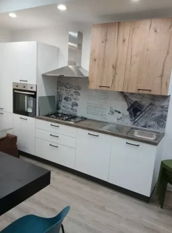 Cucina Cucina lineare mobilturi new 345 lineare Artigianale con un ribasso imperdibile