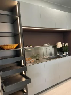 Cucina Cucina obliqua di Ernestomeda in offerta -35%