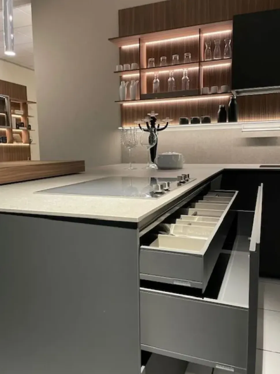 Cucina Cucina sign ad angolo Ernestomeda con uno sconto imperdibile