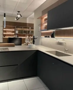 Cucina Cucina sign ad angolo Ernestomeda con uno sconto imperdibile