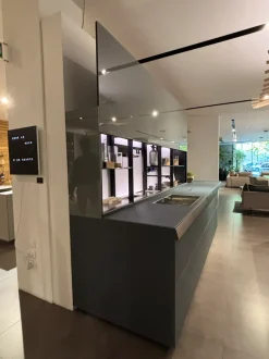 Cucina Cucina valcucine genius loci in vitrum  con isola Valcucine con un ribasso imperdibile