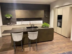 Cucina design con isola Skill  Modulnova a prezzo scontato