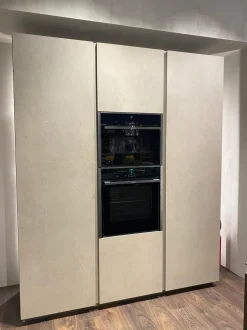 Cucina design con isola Skill  Modulnova a prezzo scontato