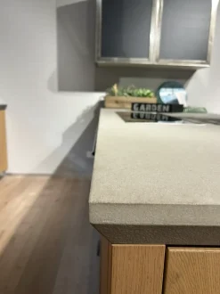 Cucina Diesel industriale rovere chiaro Scavolini con penisola scontata 51%