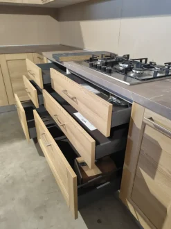 Cucina Fiorella caramello ad angolo Arrex con un ribasso imperdibile