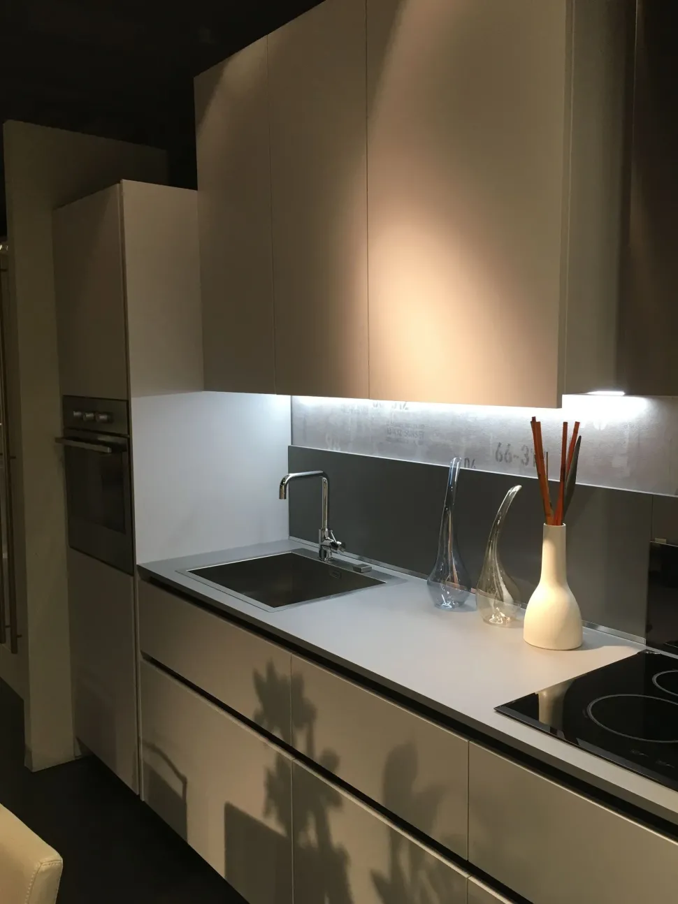 Cucina First moderna grigio Snaidero lineare scontata 30%