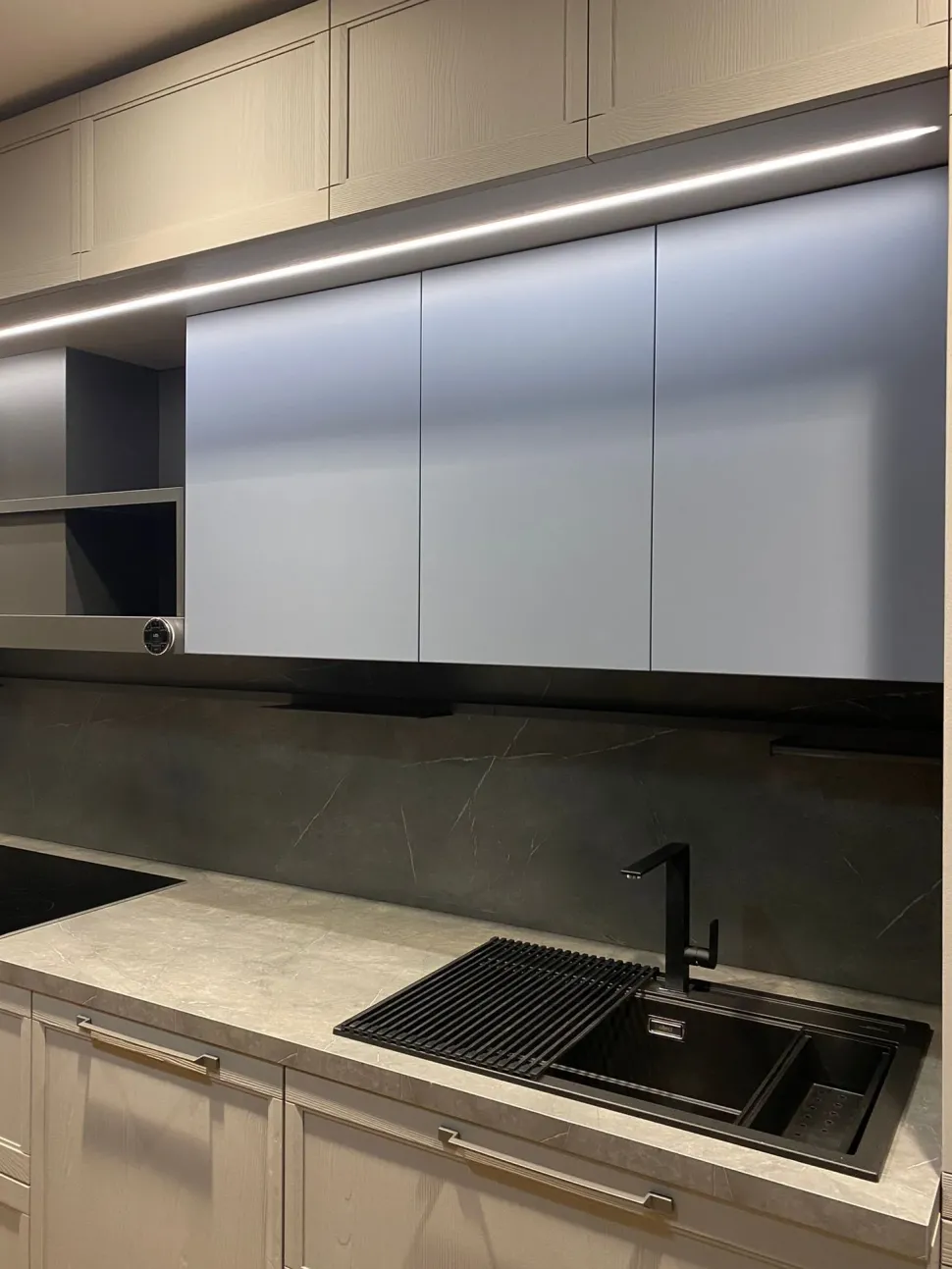 Cucina Flavour design grigia Lube cucine lineare scontata 43%