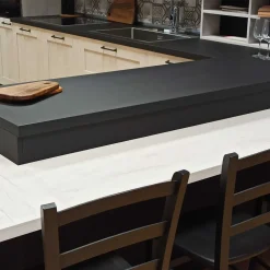 Cucina Gicinque moderna con penisola altri colori in hpl Time