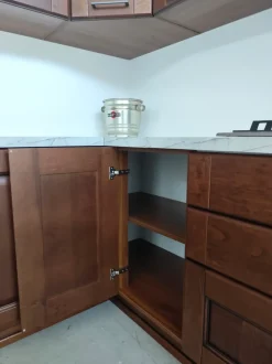 Cucina Grazia classica rovere moro Arrex ad angolo scontata 62%