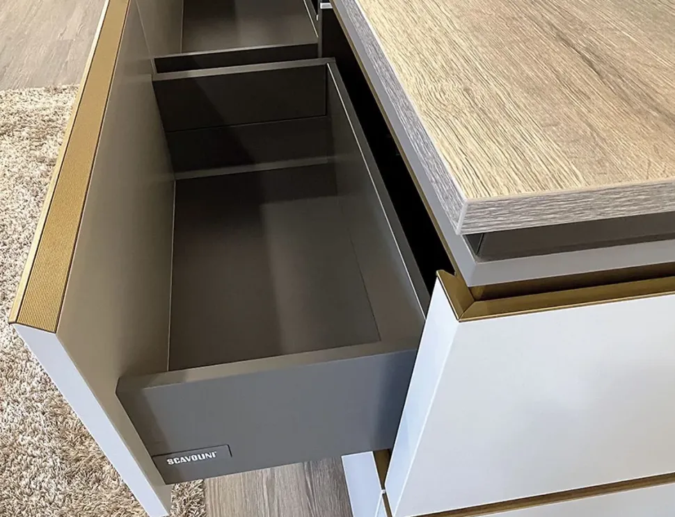 Cucina grigia design con isola Scavolini Delinea