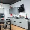 Cucina grigia design lineare Liberamente Scavolini