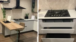 Cucina grigia moderna con penisola Net cucine Delizia a soli 7650 Euro