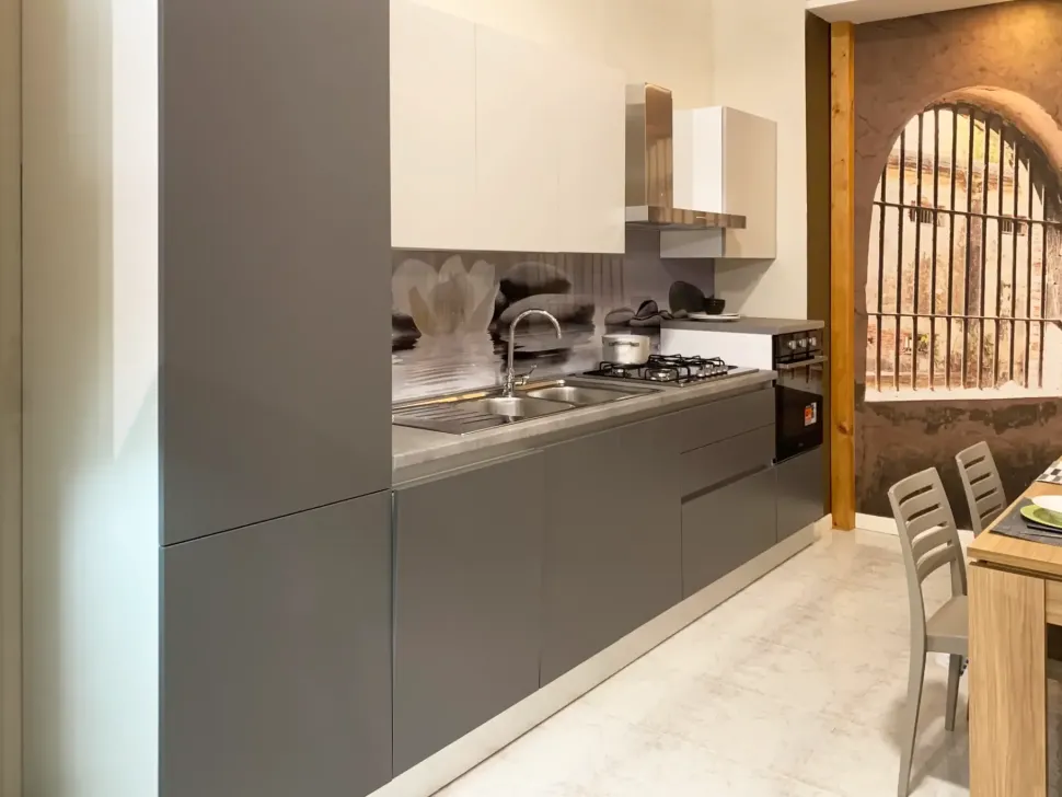 Cucina grigia moderna lineare Lungomare Colombini casa a soli 4050 Euro