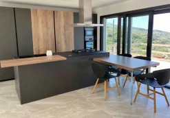 Cucina grigio design ad isola Ingrosso cucine moderne icm47 Primopiano cucine scontata