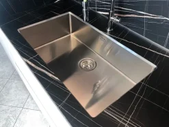 Cucina grigio design lineare Soul Ernestomeda