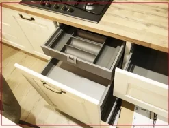 Cucina in legno Arredo3 a PREZZI OUTLET -35%