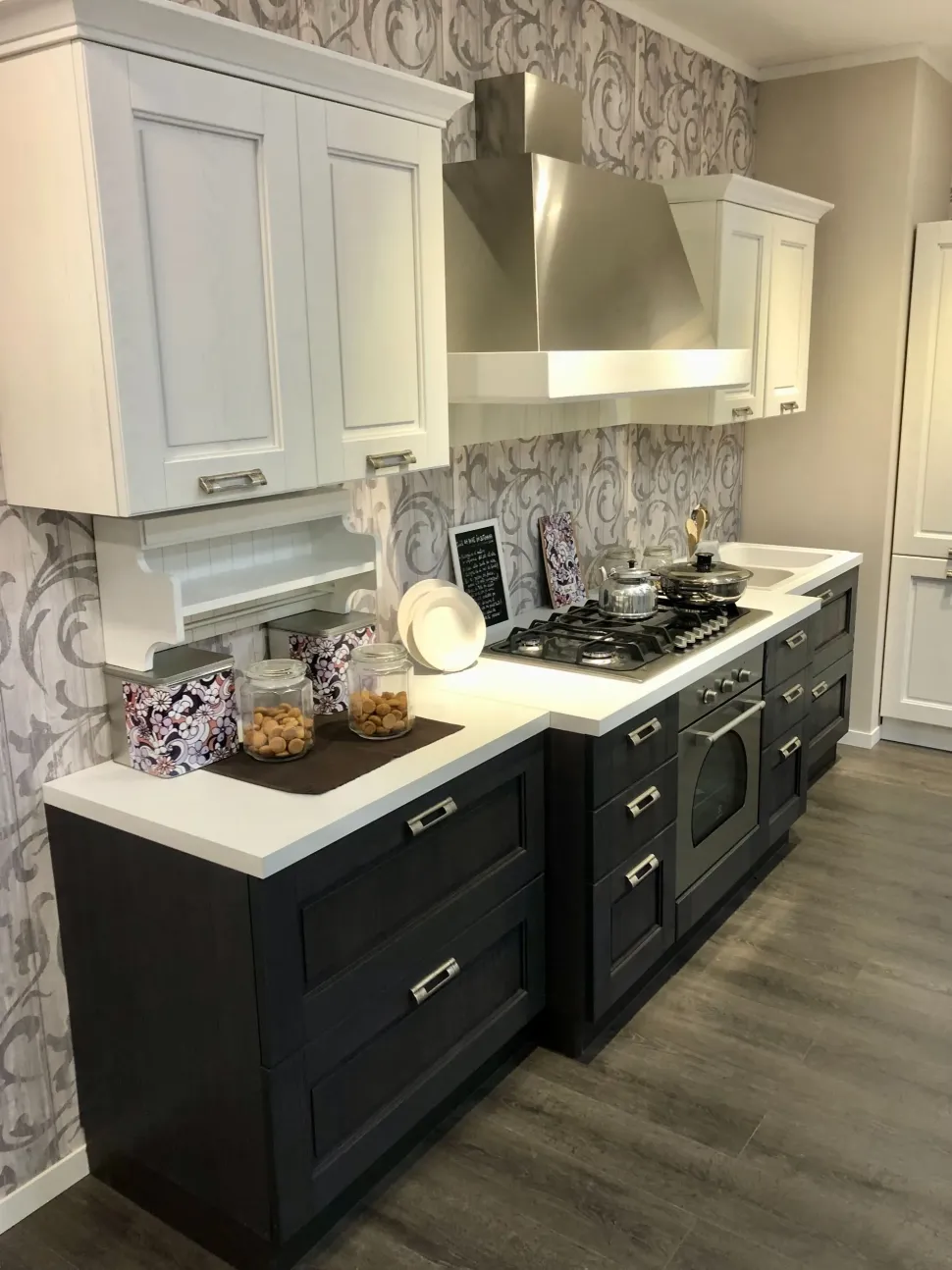 Cucina inglese lineare Aisha Mobilturi a prezzo ribassato