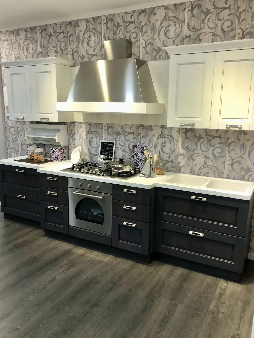 Cucina inglese lineare Aisha Mobilturi a prezzo ribassato