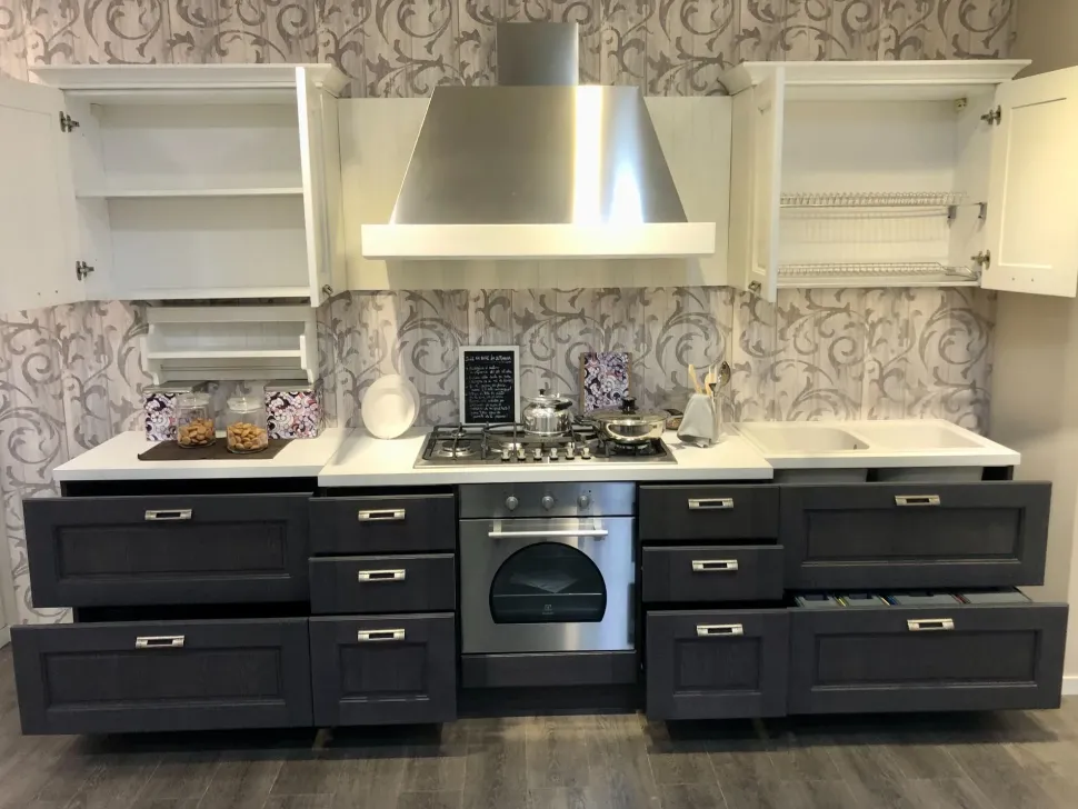 Cucina inglese lineare Aisha Mobilturi a prezzo ribassato