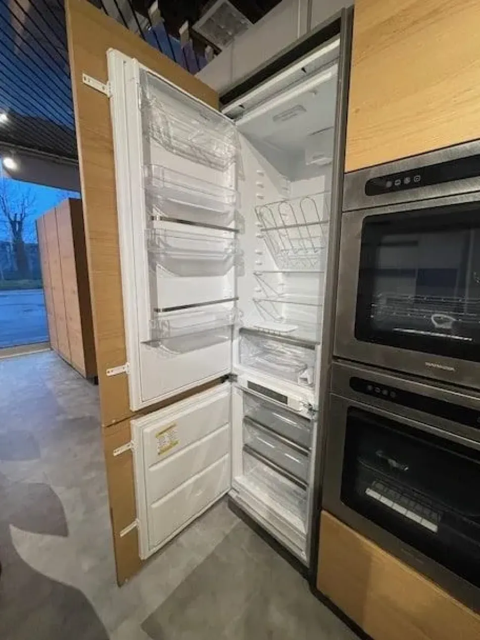 Cucina Kalì ecomalta moderna grigio Arredo3 ad isola scontata 61%