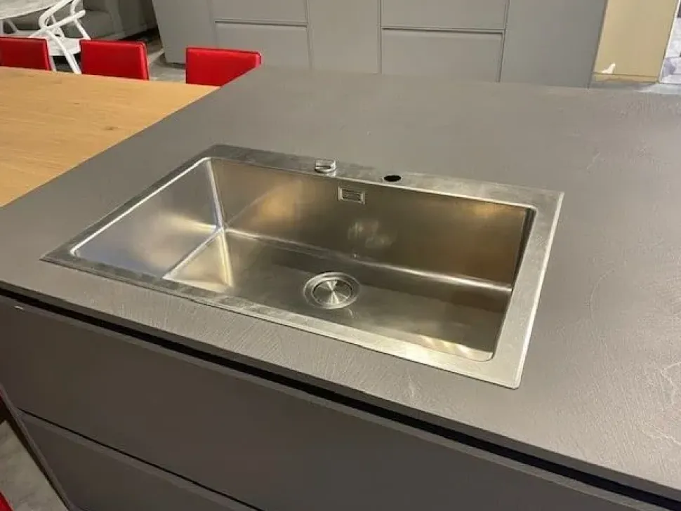 Cucina Kalì ecomalta moderna grigio Arredo3 ad isola scontata 61%