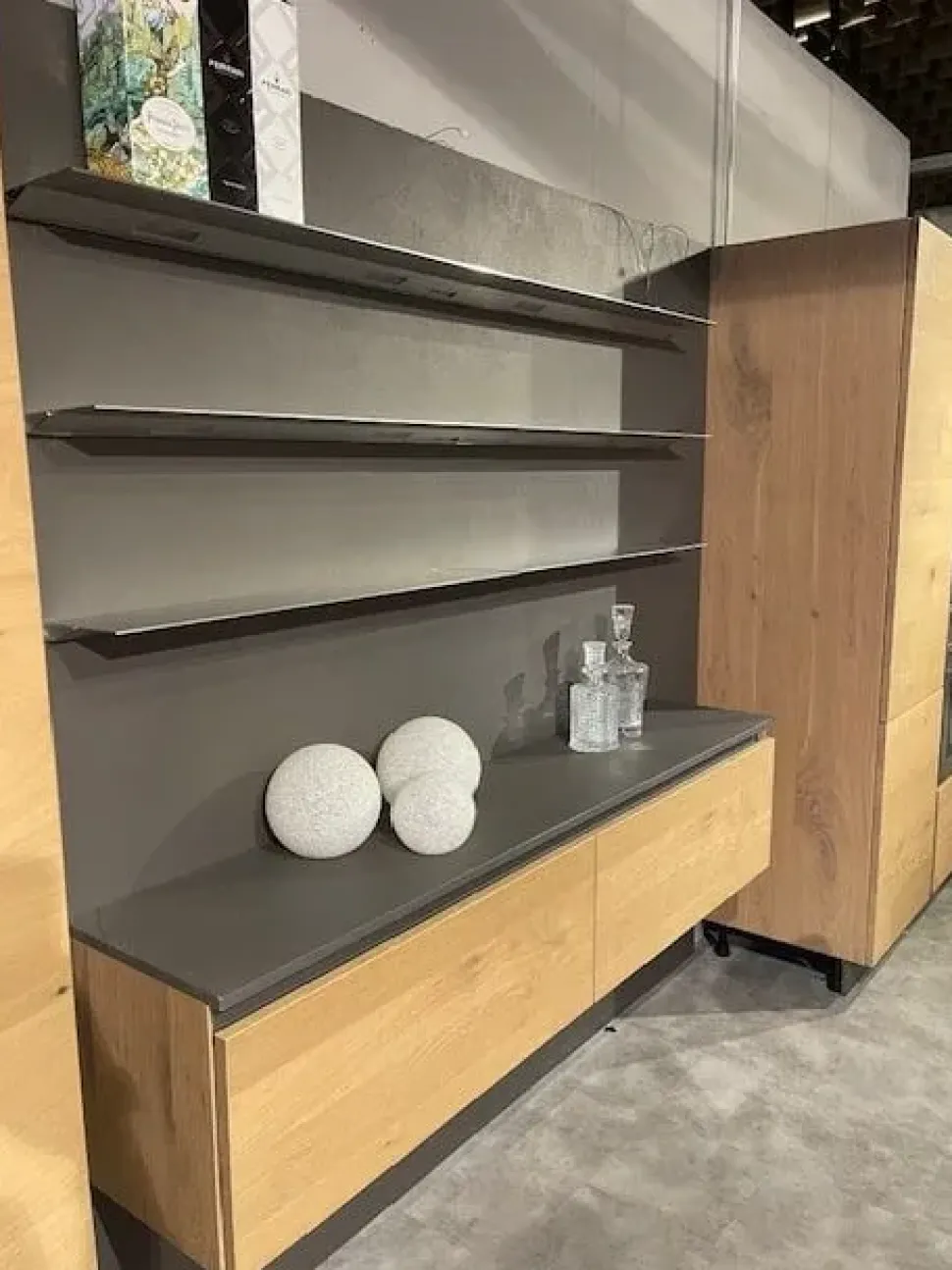 Cucina Kalì ecomalta moderna grigio Arredo3 ad isola scontata 61%