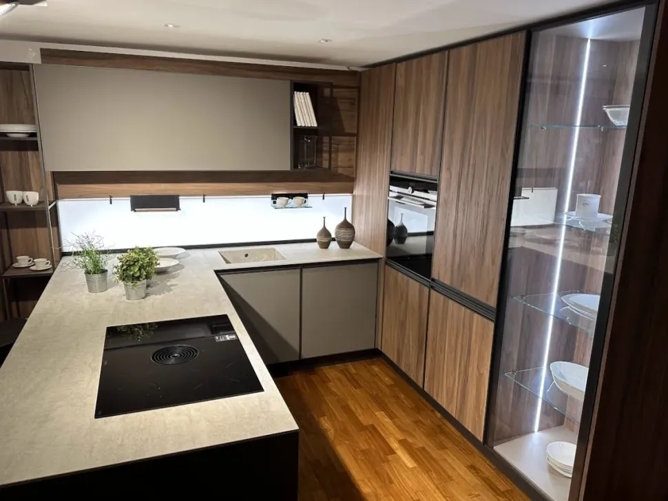 Cucina Kronos con penisola Arredo3 con uno sconto imperdibile