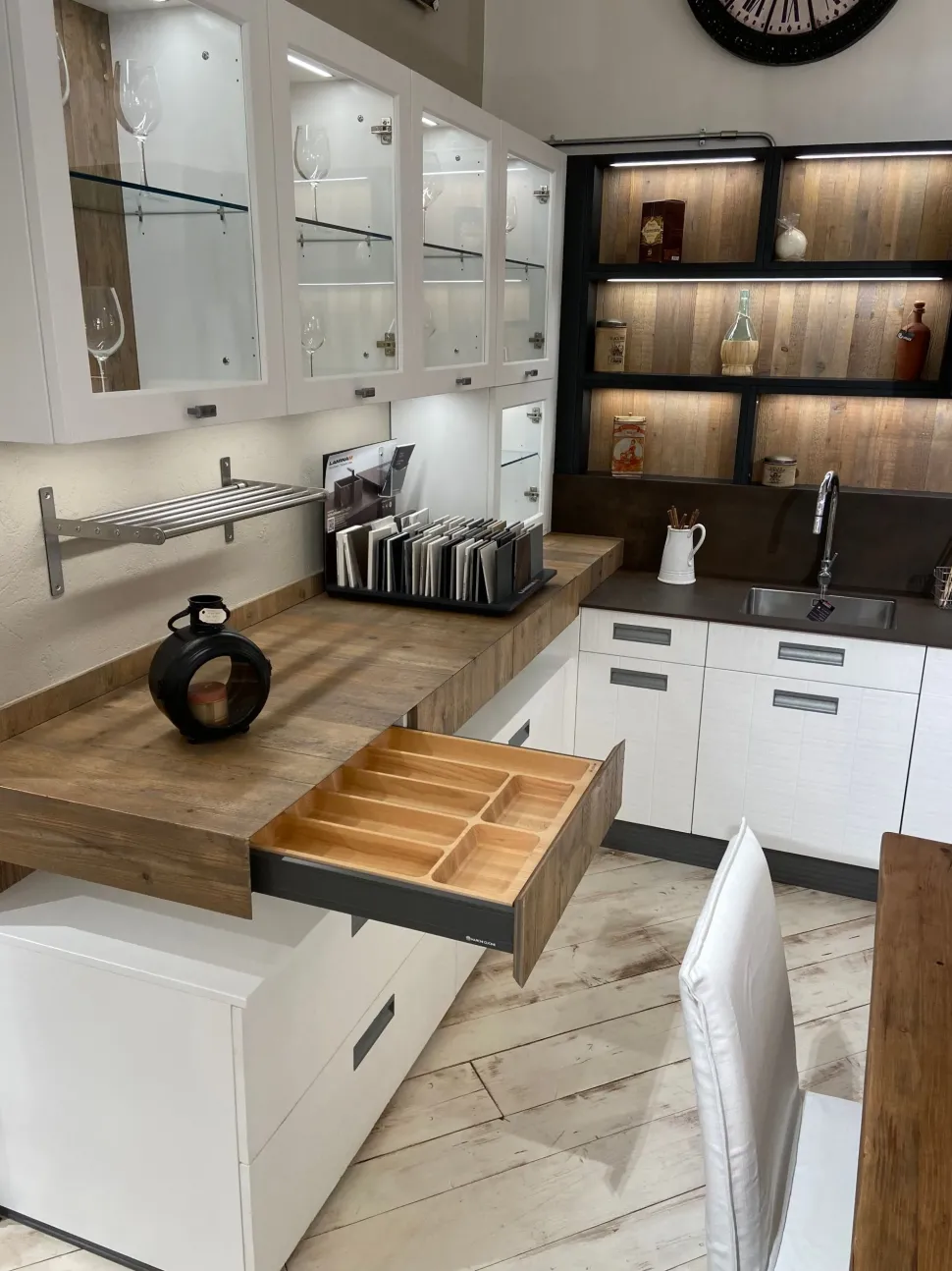 Cucina Lab40 ad angolo Marchi cucine con uno sconto imperdibile