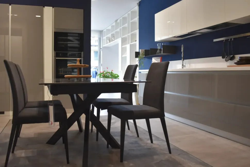 Cucina Liberamente lineare Scavolini con un ribasso imperdibile