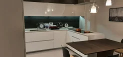 Cucina Light moderna bianca con penisola Modulnova scontata 50%