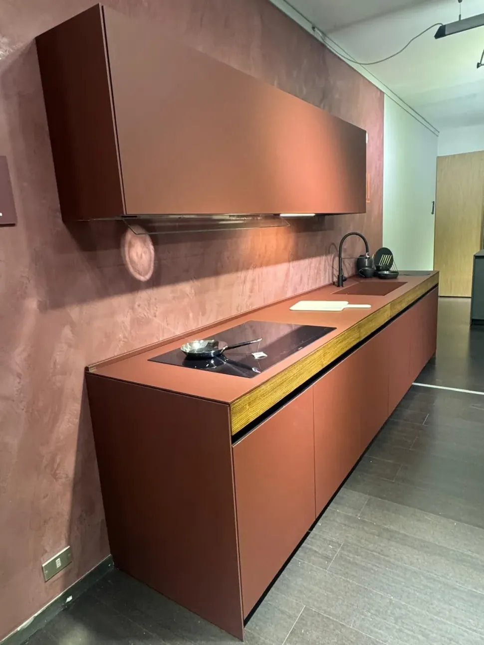 Cucina lineare design altri colori Euromobil Cucina sei a soli 16900 Euro