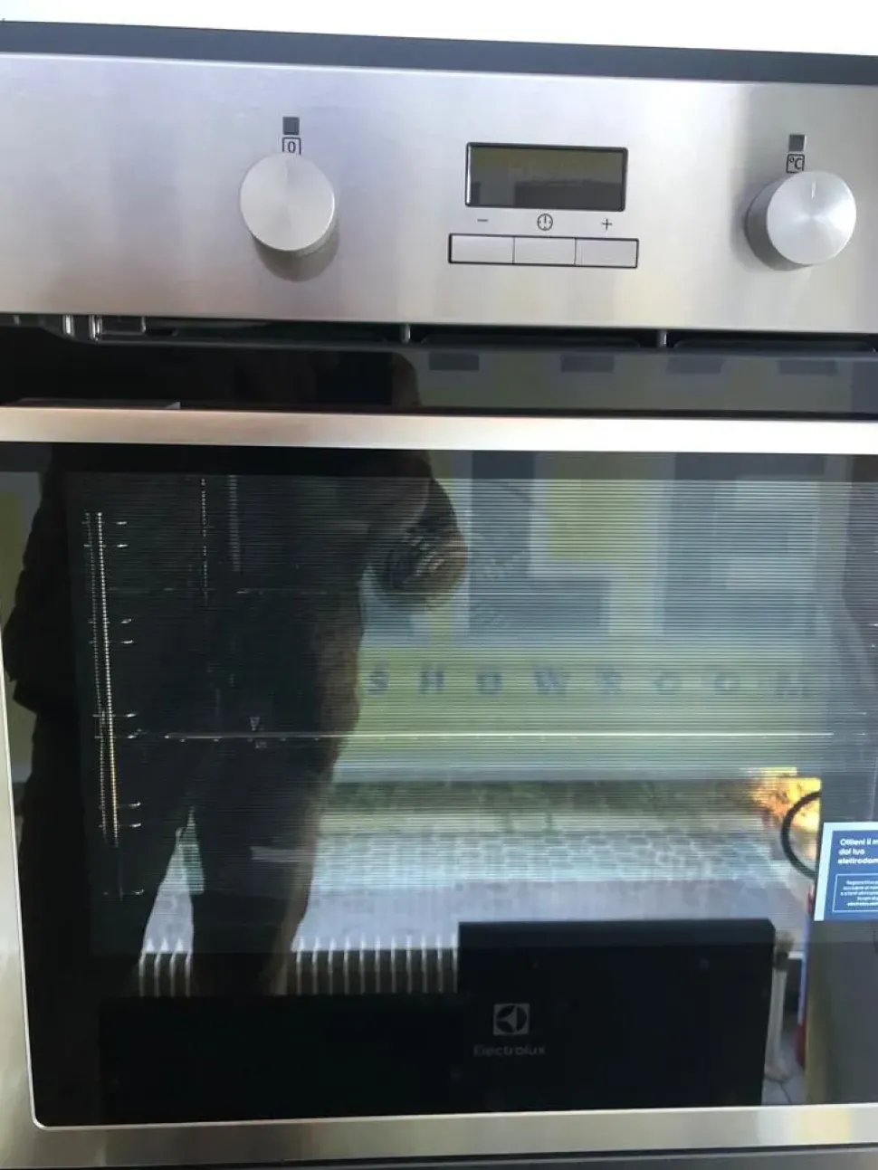 Cucina lineare in hpl grigio Wood a prezzo ribassato