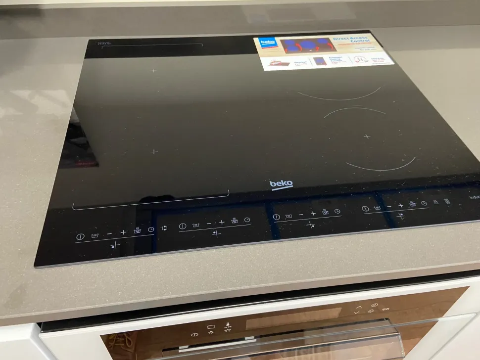 Cucina lineare in laccato opaco a prezzo ribassato 34%