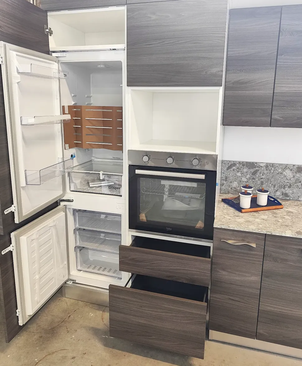 Cucina lineare in laminato materico a prezzo scontato 58%