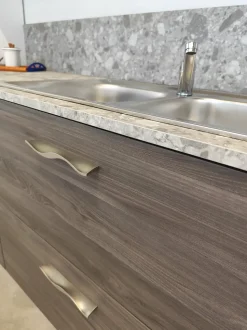Cucina lineare in laminato materico a prezzo scontato 58%