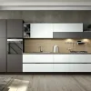 Cucina lineare in laminato opaco a prezzo scontato 30%