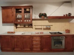 Cucina lineare in legno a prezzo scontato 40%
