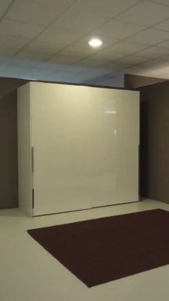 Cucina lineare in legno a prezzo scontato 58%