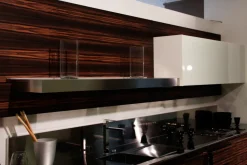 Cucina lineare in legno a prezzo scontato 58%