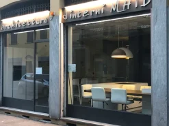 Cucina lineare in legno bianca Asolo a prezzo ribassato